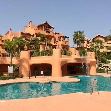 Sea, Pool & Garden Views, Comfy New Golden Mile Penthouse Apartment 24 Hour Security And Underground Parking Estepona